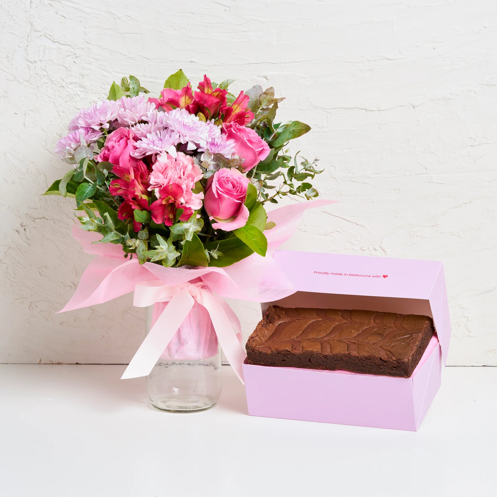 Chocolate Brownie & Flowers